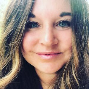 Meet your Posher, Kari